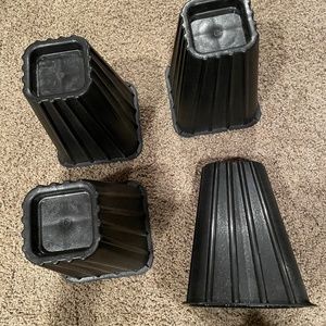 Bed risers